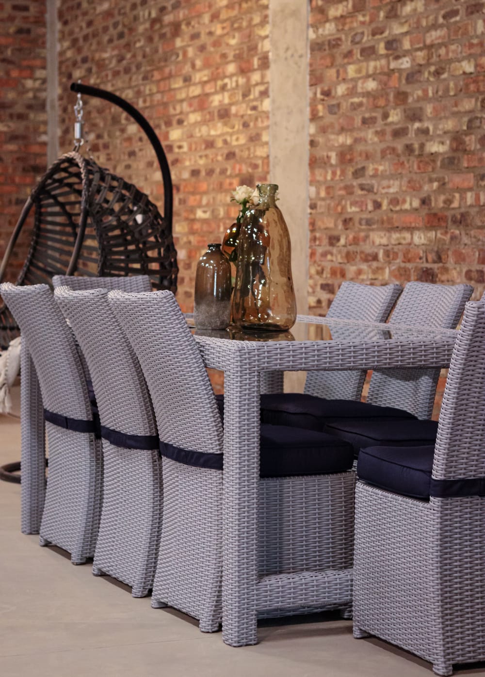 Ambesha Africa 8-Seater Dining Set